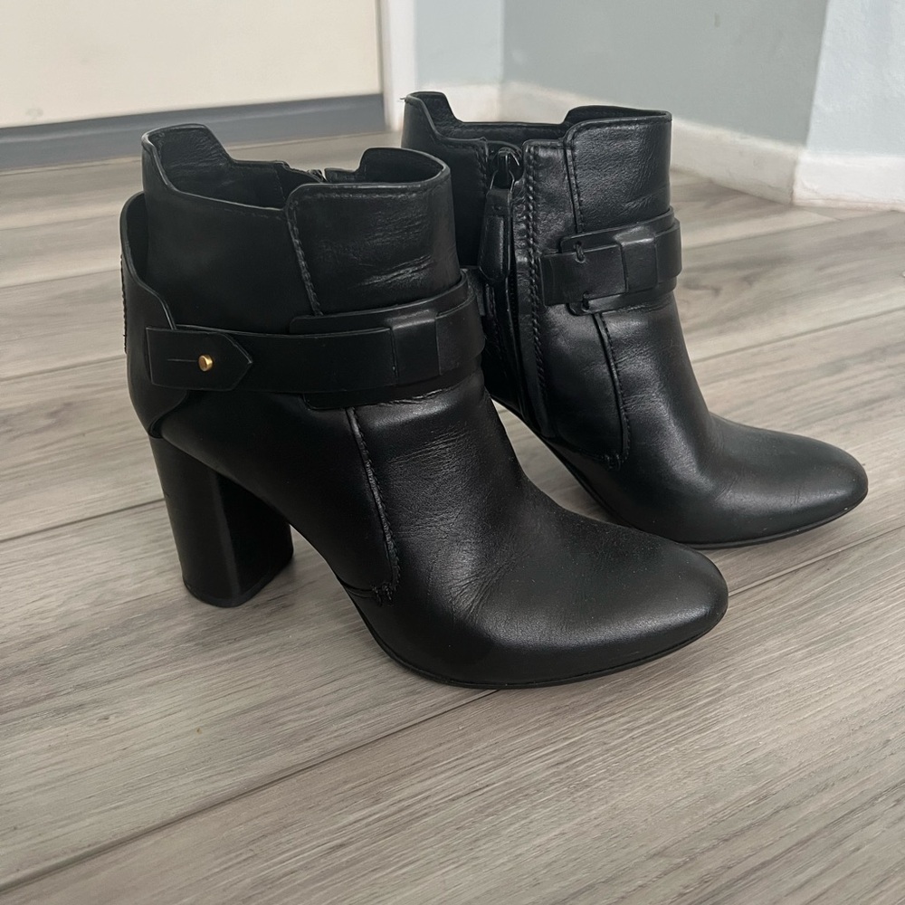 Tory Burch Black Leather Heeled Boots